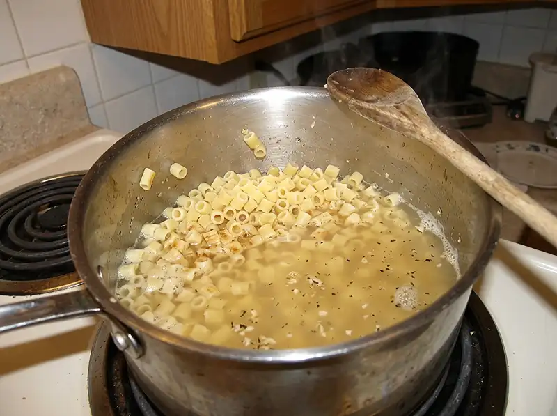 Creamy One-Pan Ditalini Pasta With Garlic And Parmesan » Taste With Purpose